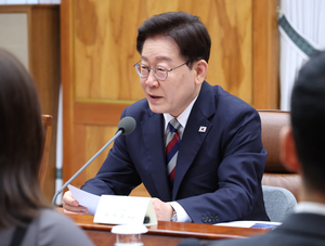 Lee’s approval hits new low amid housing policy woes: poll