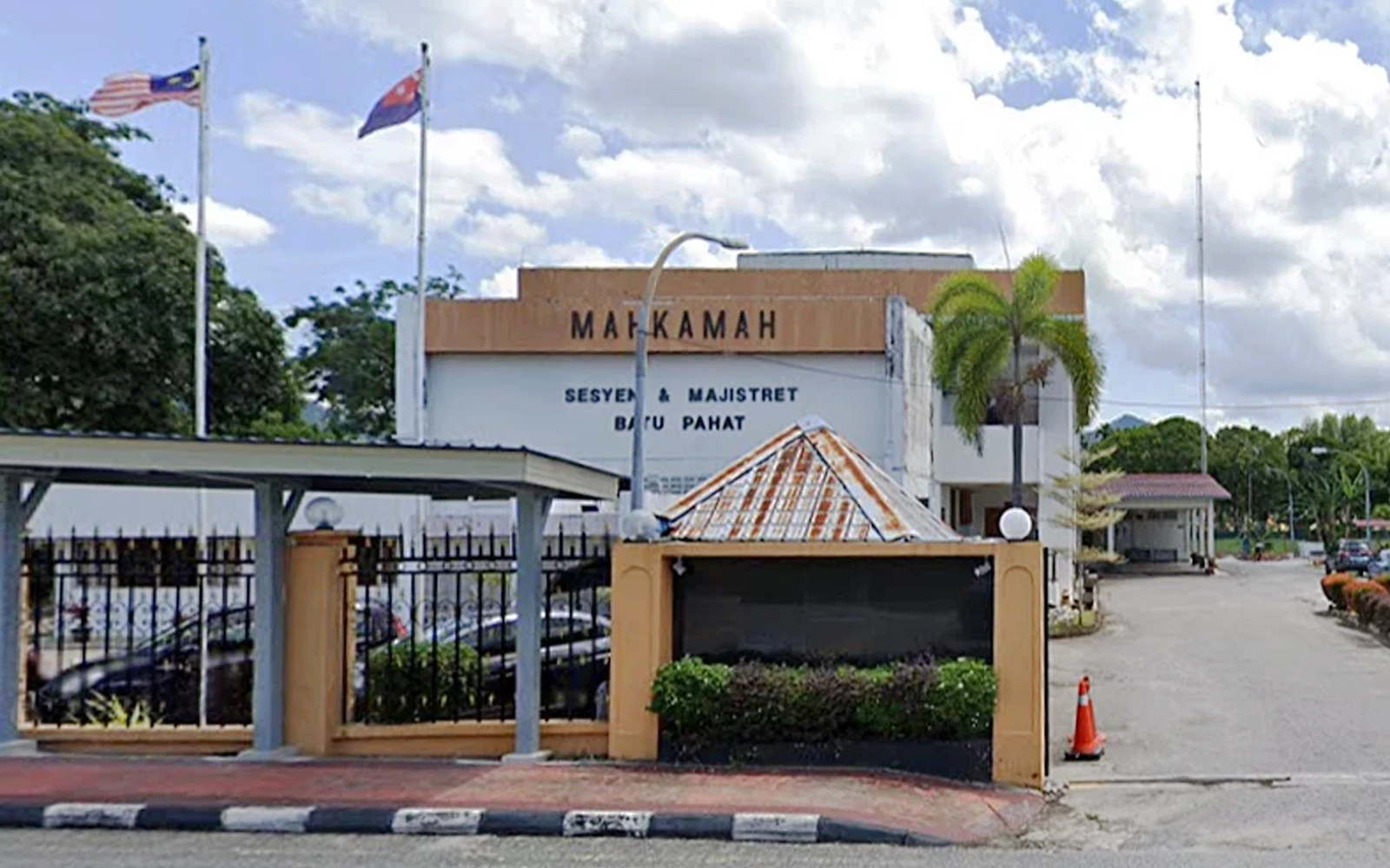 4 charged with murder after businessman’s body found in net