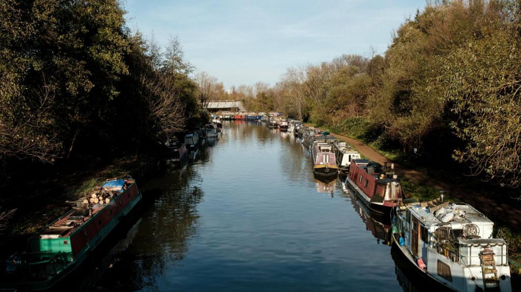 Boy, 12, drowns in River Lea at Hackney Marshes