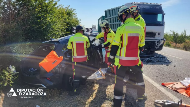 Cuatro muertos y un herido grave en un accidente de tráfico en la N-122 en Zaragoza