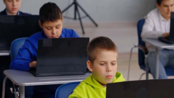What kids bring to school now: The digital backpack parents should check