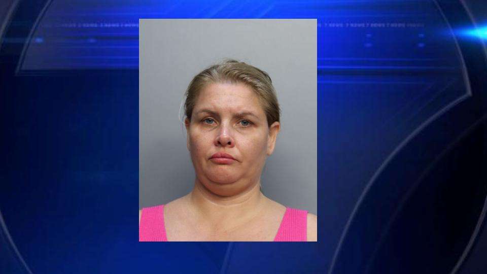 Mother accused of leaving 6-year-old son alone at Sunny Isles Beach park
