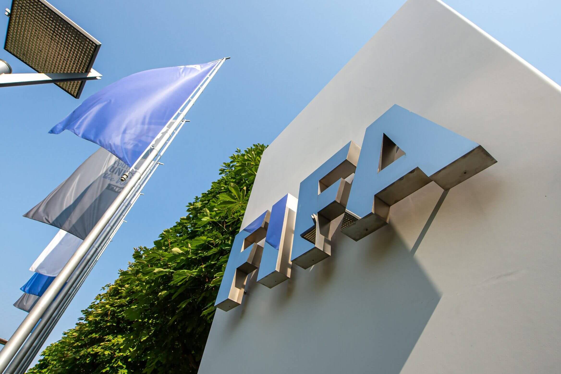 FIFA's chief operating officer Kevin Lamour leaves role