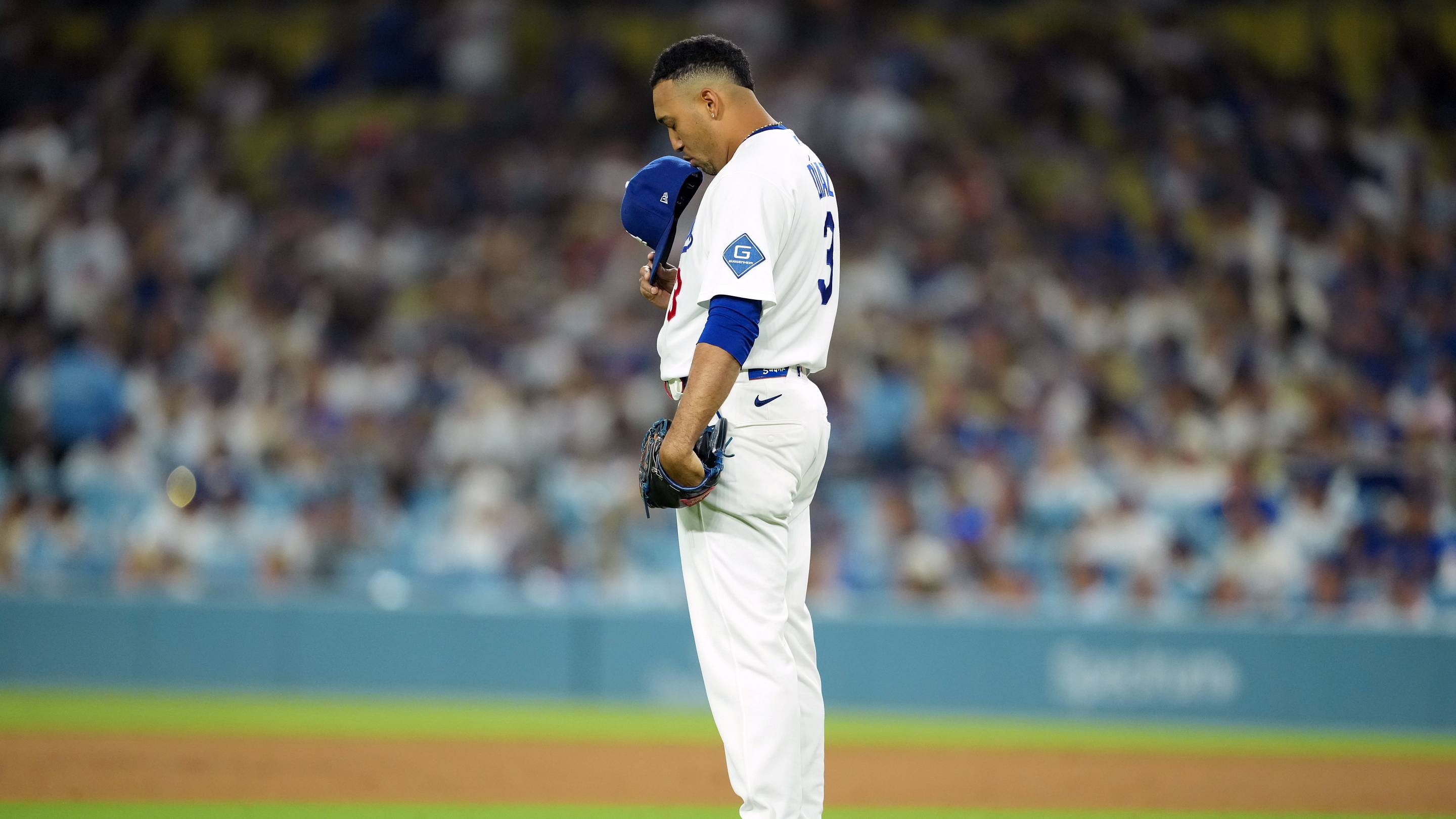 Edwin Díaz’s Dodgers Struggles Are Even Worse Than They Look