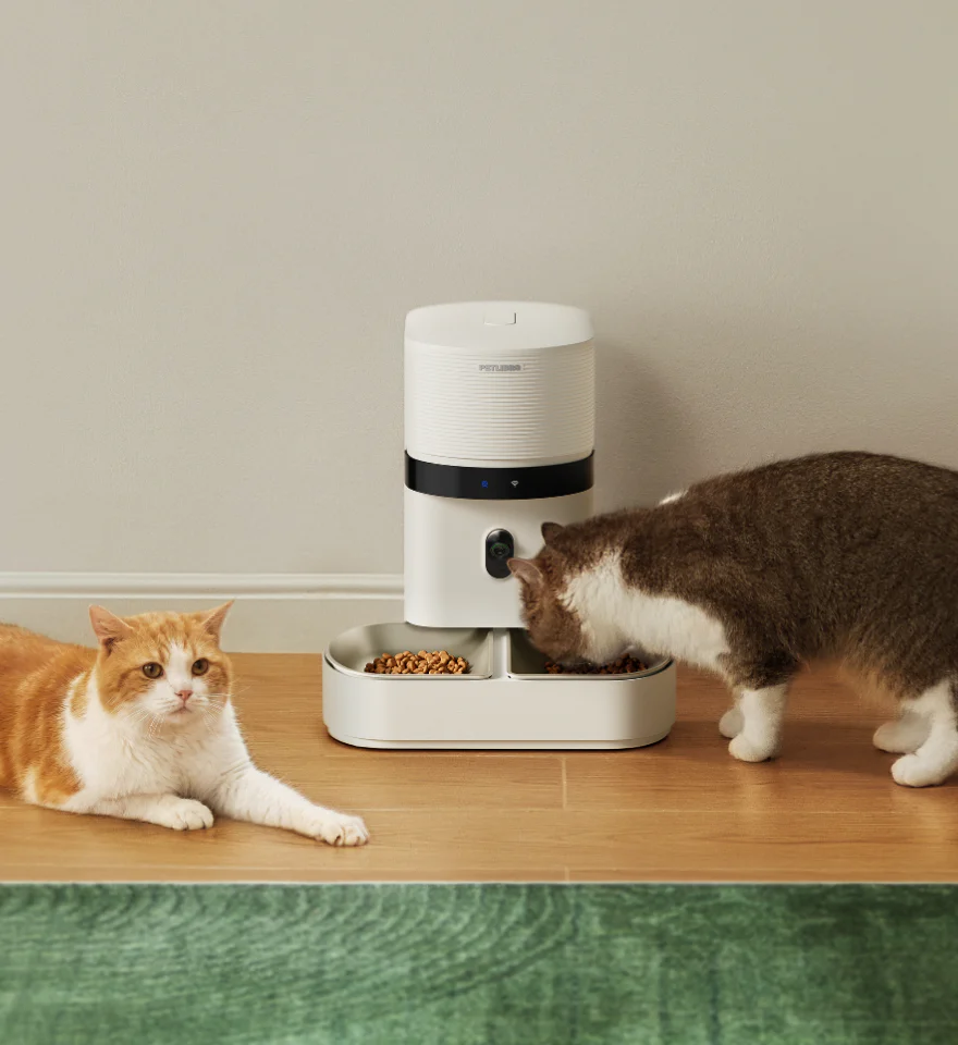 Petlibro accused of “gaslighting” users over smart pet feeder outage