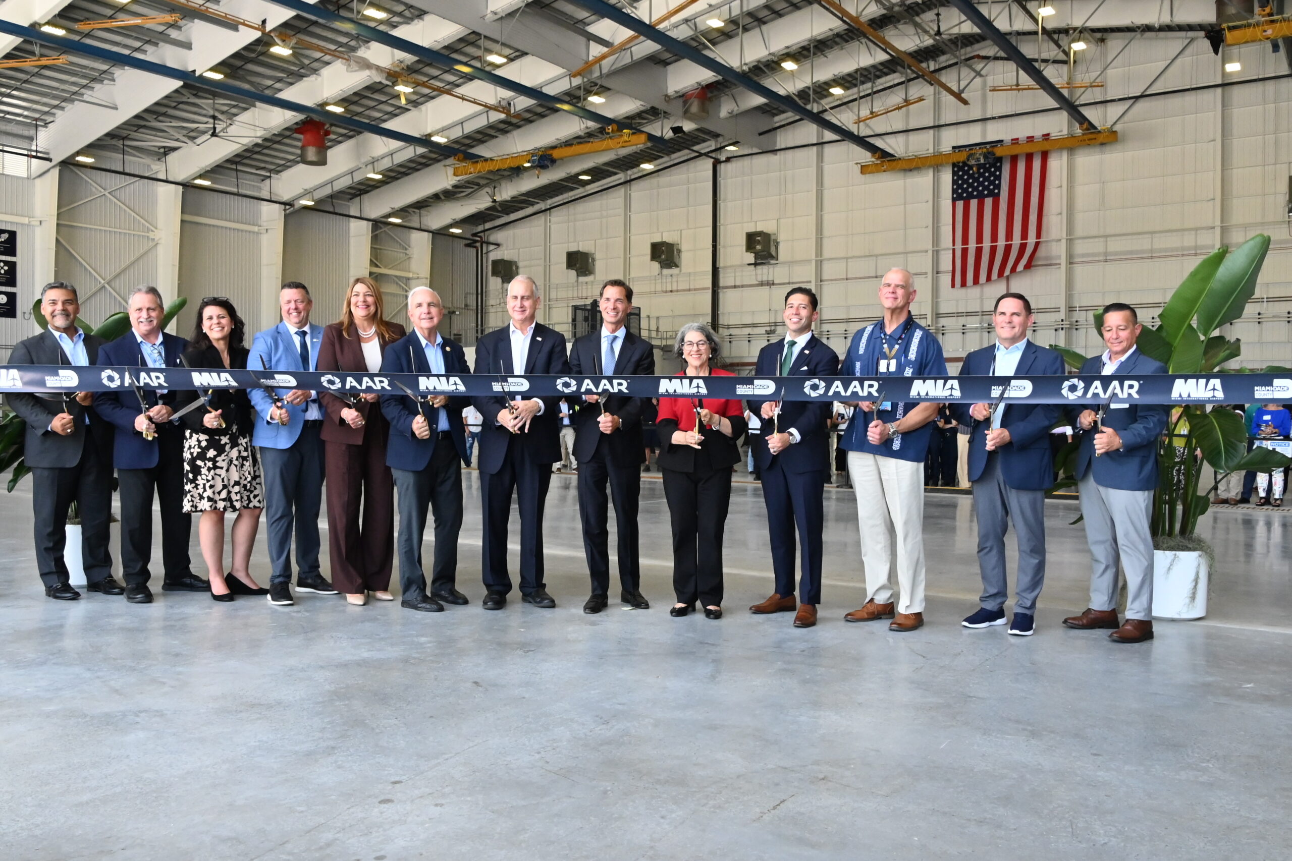 AAR celebrates maintenance facility expansion at MIA