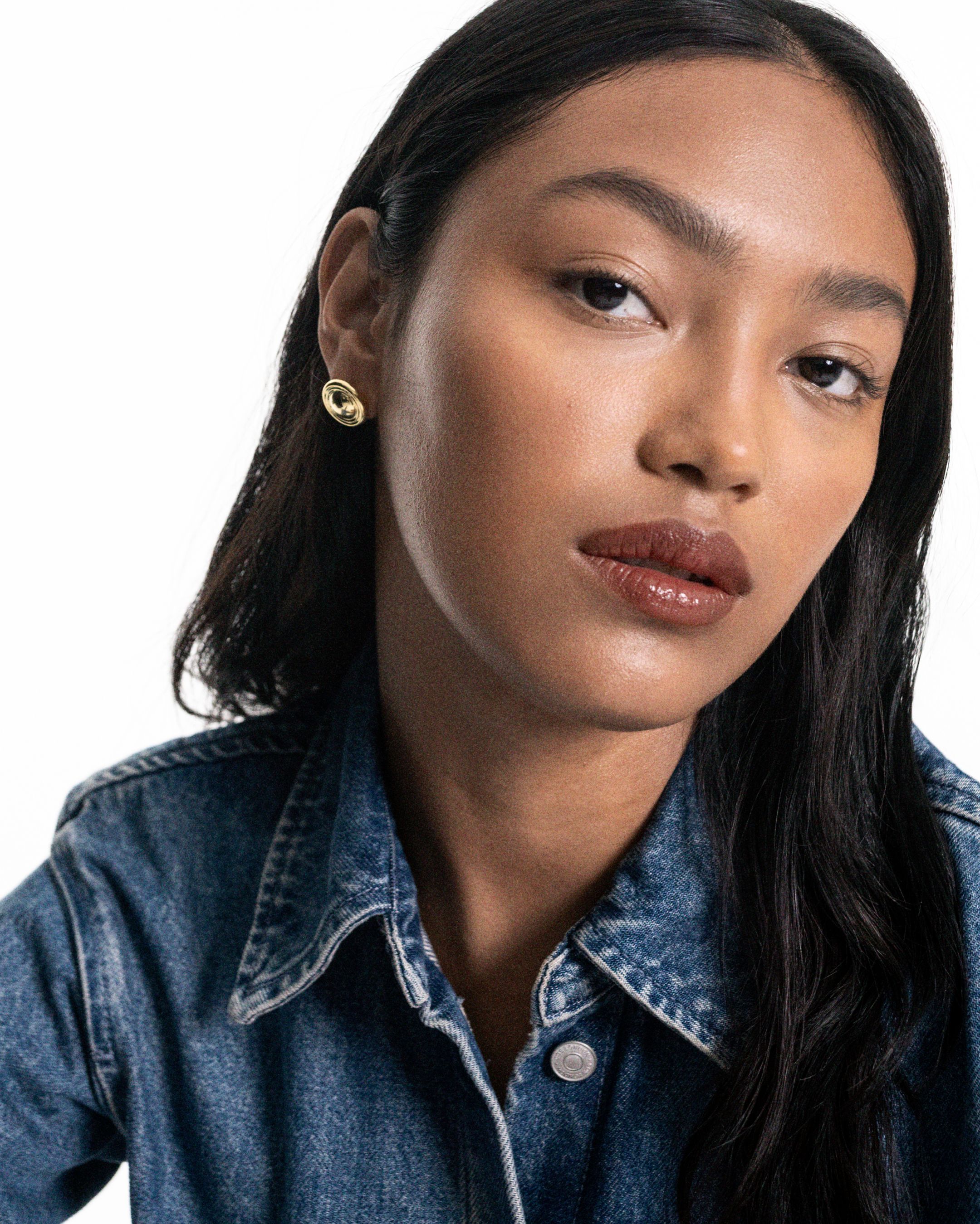 12 Makeup Essentials to Build Your Collection From Scratch