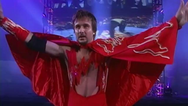 David Arquette Explains Why He Fell Through The WCW Stage