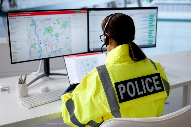 Police's most ridiculous calls including complaint about pizza to be stamped out by AI