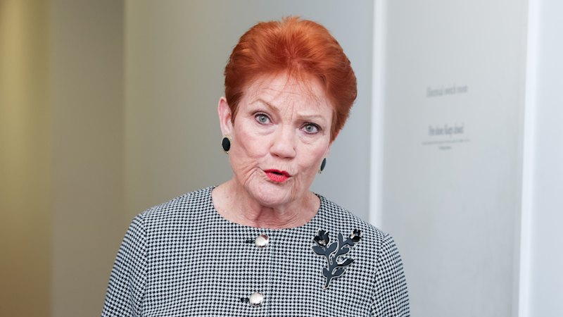 Economists back in One Nation’s tobacco tax slash