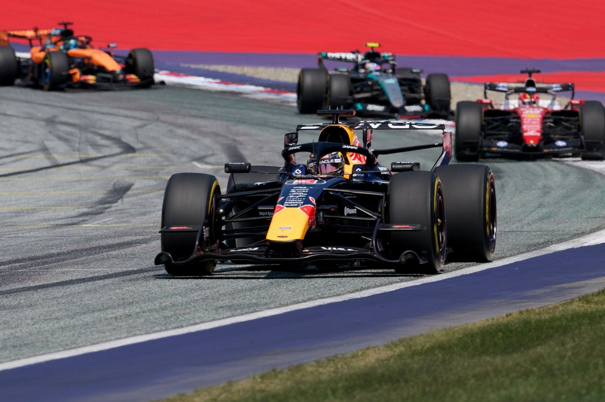 FIA happy for F1's Macarena wings to stay, Red Bull had to do "more work"