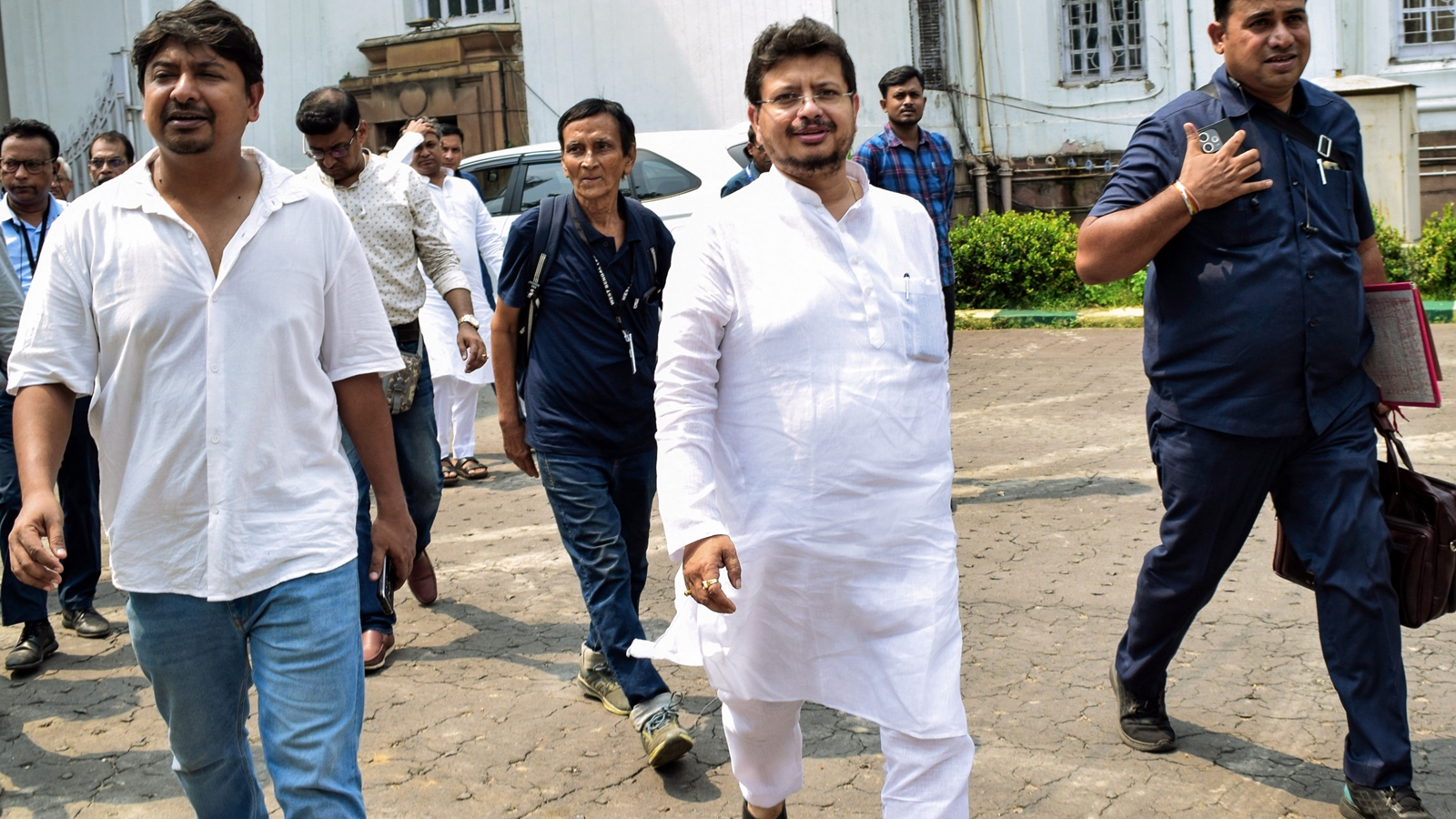 No relief for Mamata camp as High Court allows Ritabrata to continue as LoP for now
