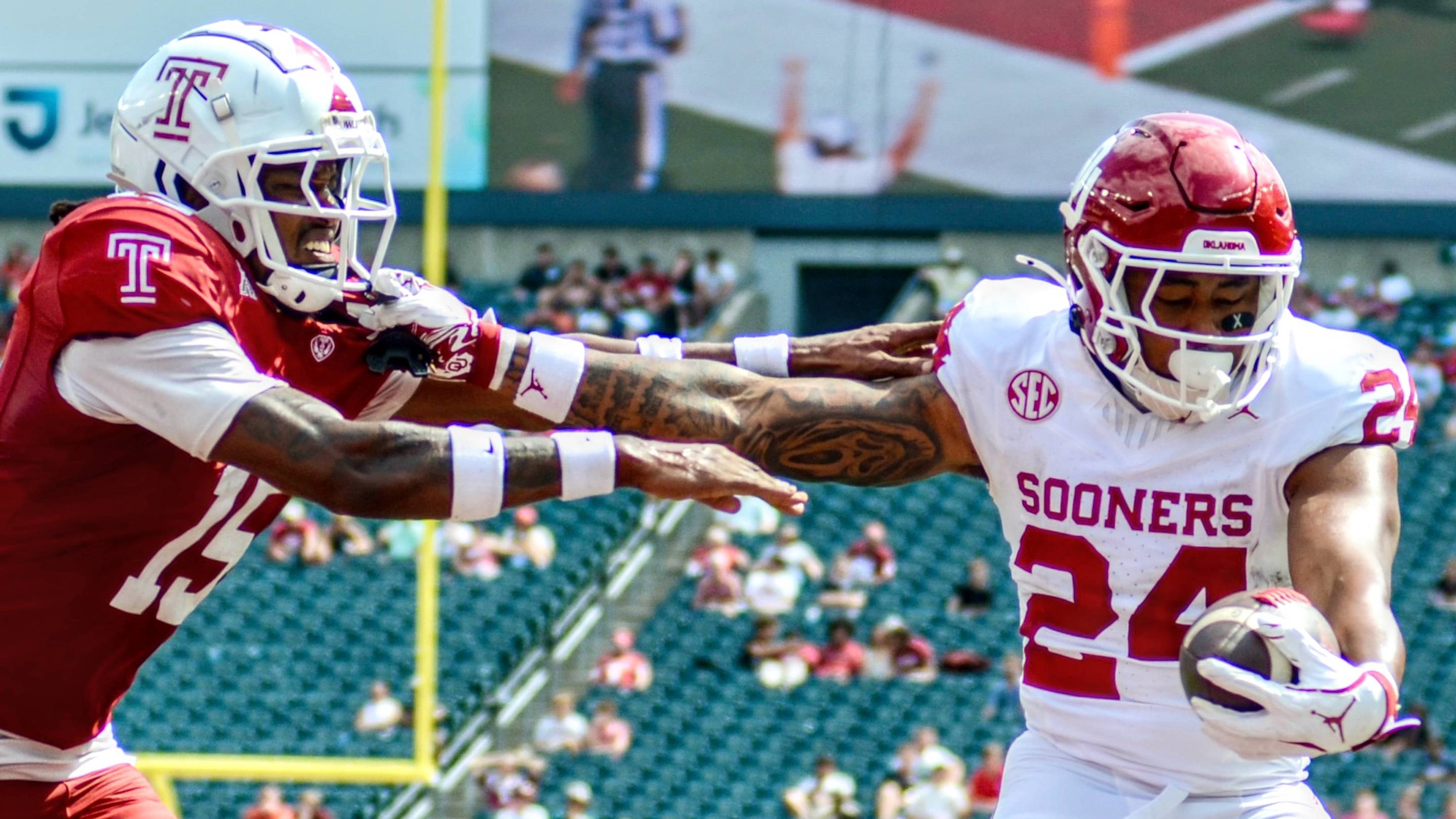 Oklahoma RB Xavier Robinson Evolving as a Leader Heading Into Junior Year