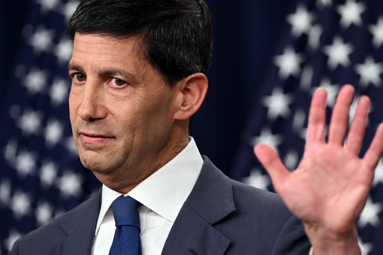 The Fed minutes are coming —and they’re more crucial now as Warsh limits his communication