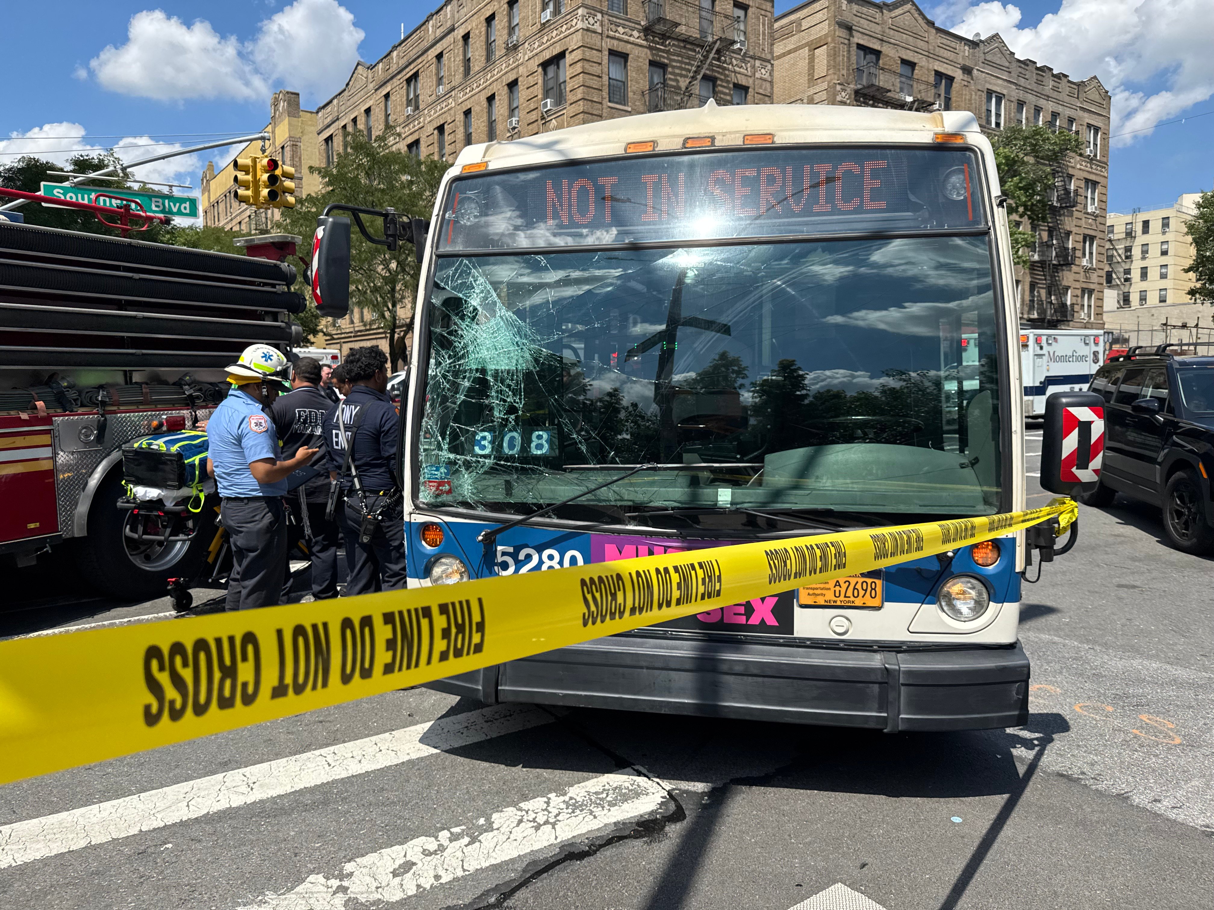 19 hurt, including 5 firefighters, in MTA bus vs. FDNY truck collision