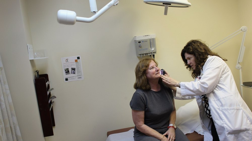 The ABCDE Rule Can Help You Tell If That Mole Is Worth a Doctor’s Visit