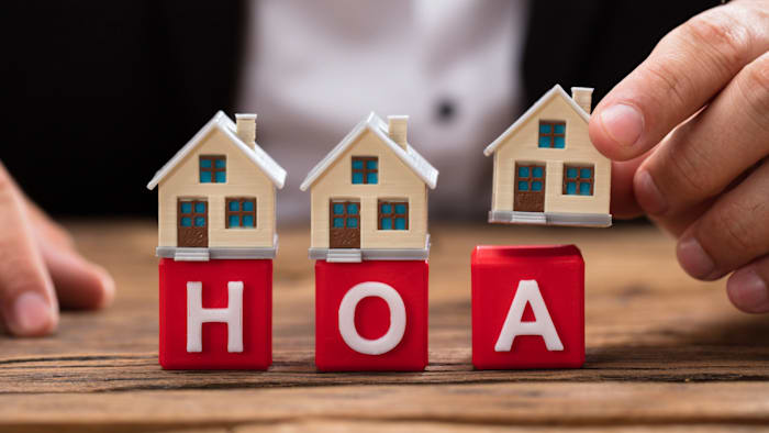 What is an HOA? Understanding homeowners association fees, responsibilities