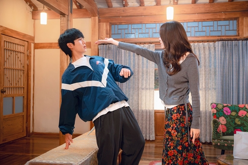 'Our Sticky Love' tops Netflix's weekly non-English chart
