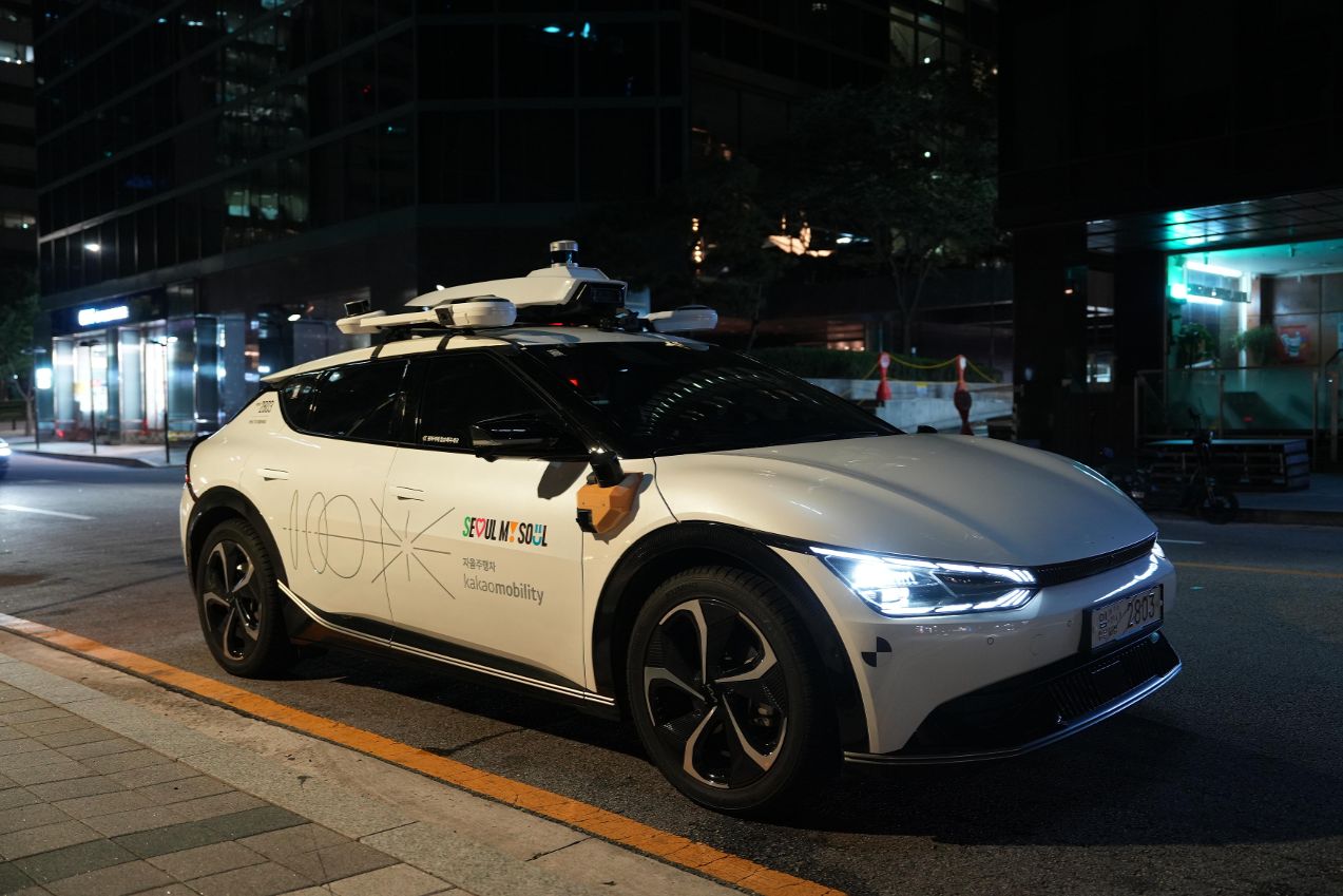 Seoul doubles late-night autonomous taxi fleet in Gangnam