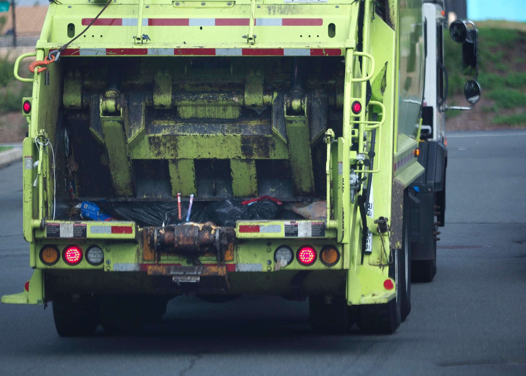 South Carolina man dead after 1st day on garbage truck dad was driving