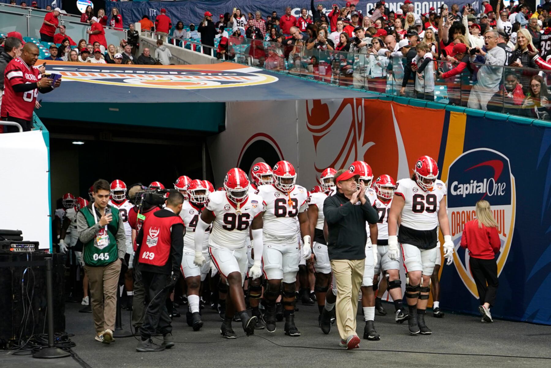 Progressive sponsors Georgia football; Internet’s got jokes