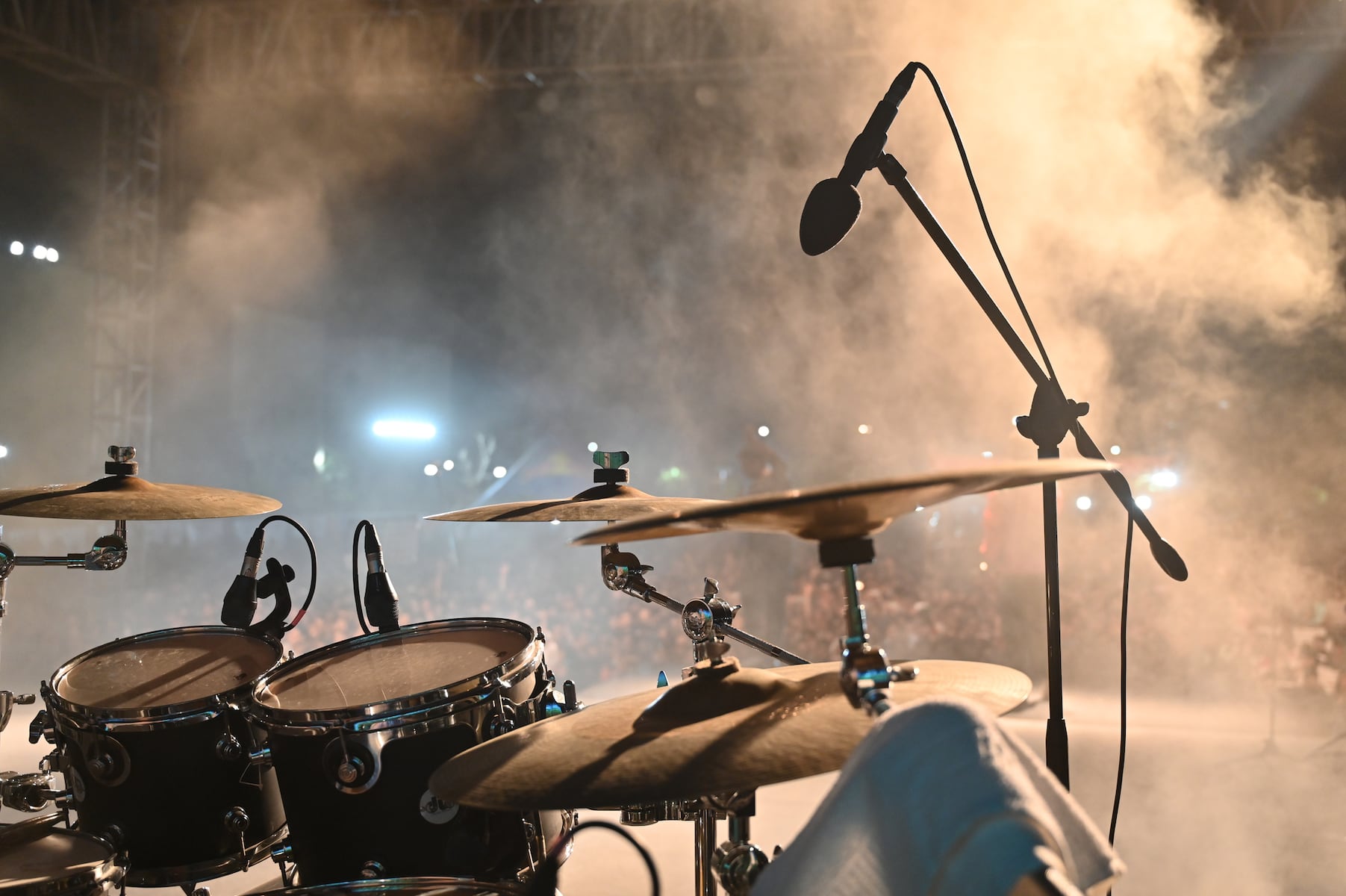 Popular rock band’s drummer dies during second song of set: ‘Cold to the touch’