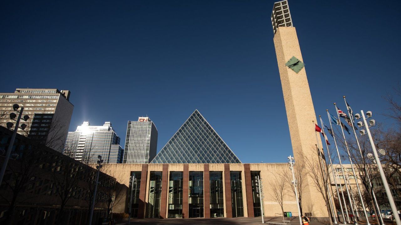 Edmonton Marathon course measured incorrectly, director apologizes