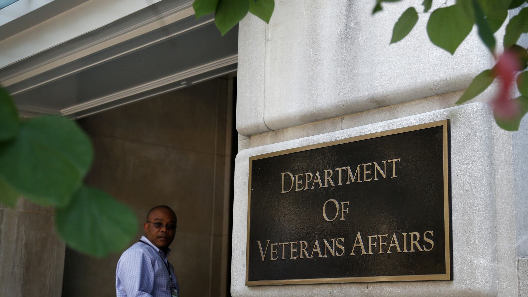 The VA is recruiting: Some positions pay up to $400,000