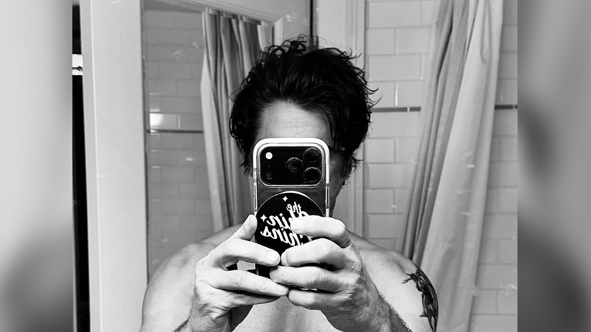 John Stamos goes totally naked for steamy bathroom mirror selfie on 63rd birthday