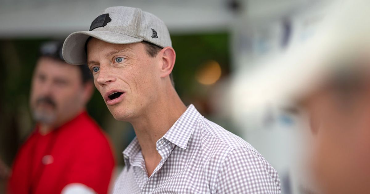 The False Moderates, Part 3: Dems Want to Turn Iowa into Illinois, And They've Found the Perfect Candidate