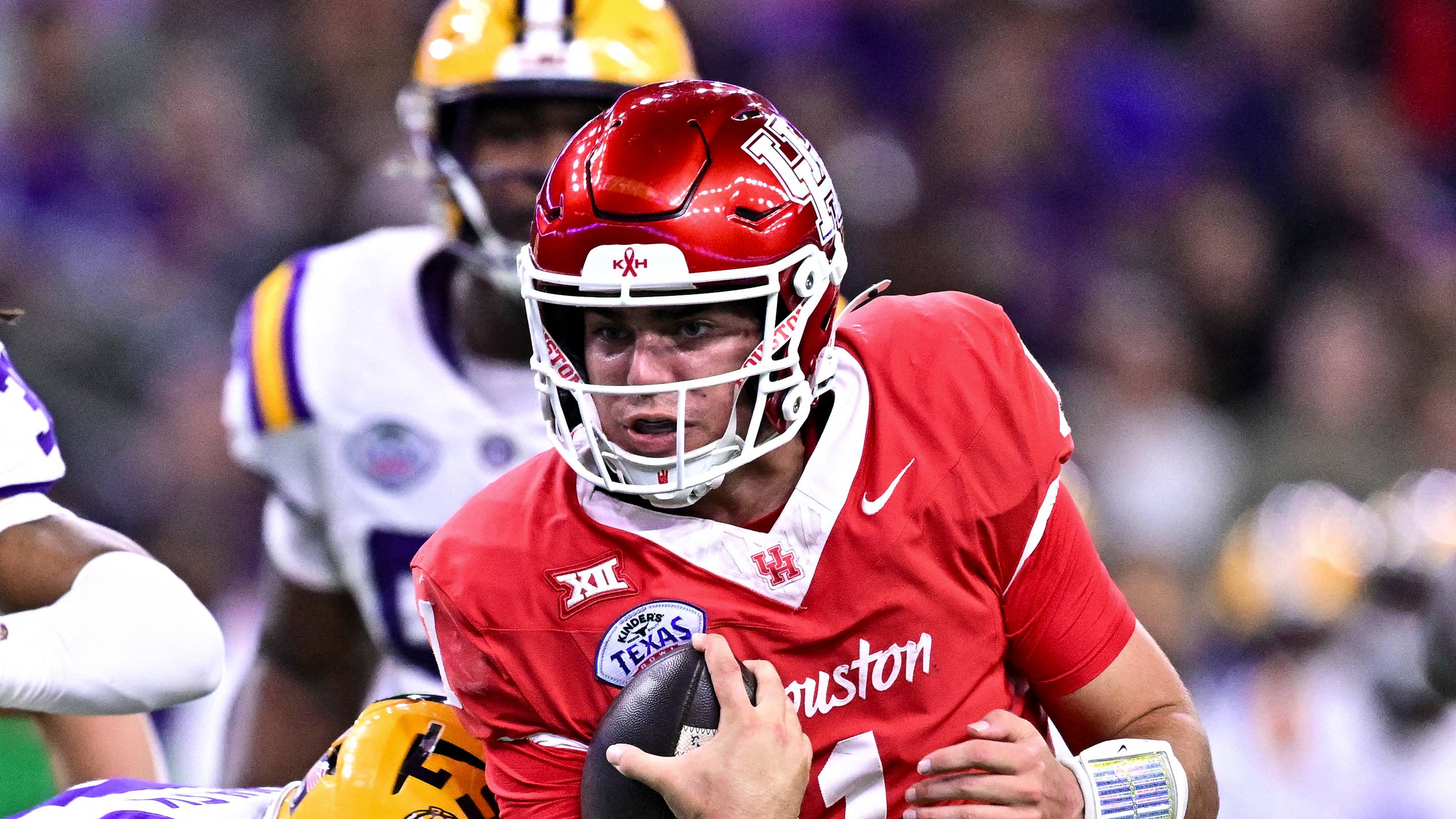 Houston Needs to Decide What Kind of Quarterback It Wants Conner Weigman To Be