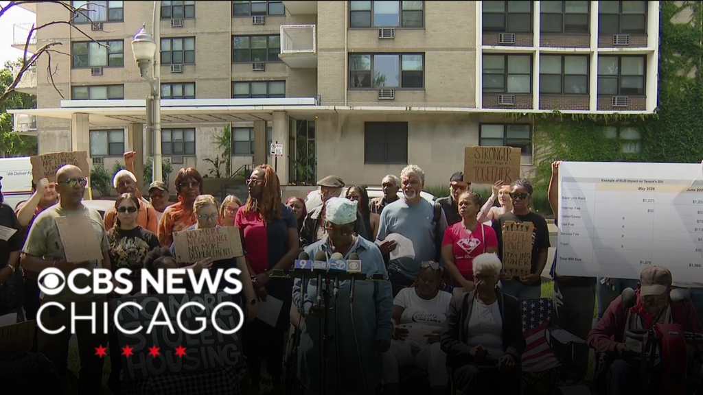 Tenants at South Shore high-rise unionize to fight new billing policy