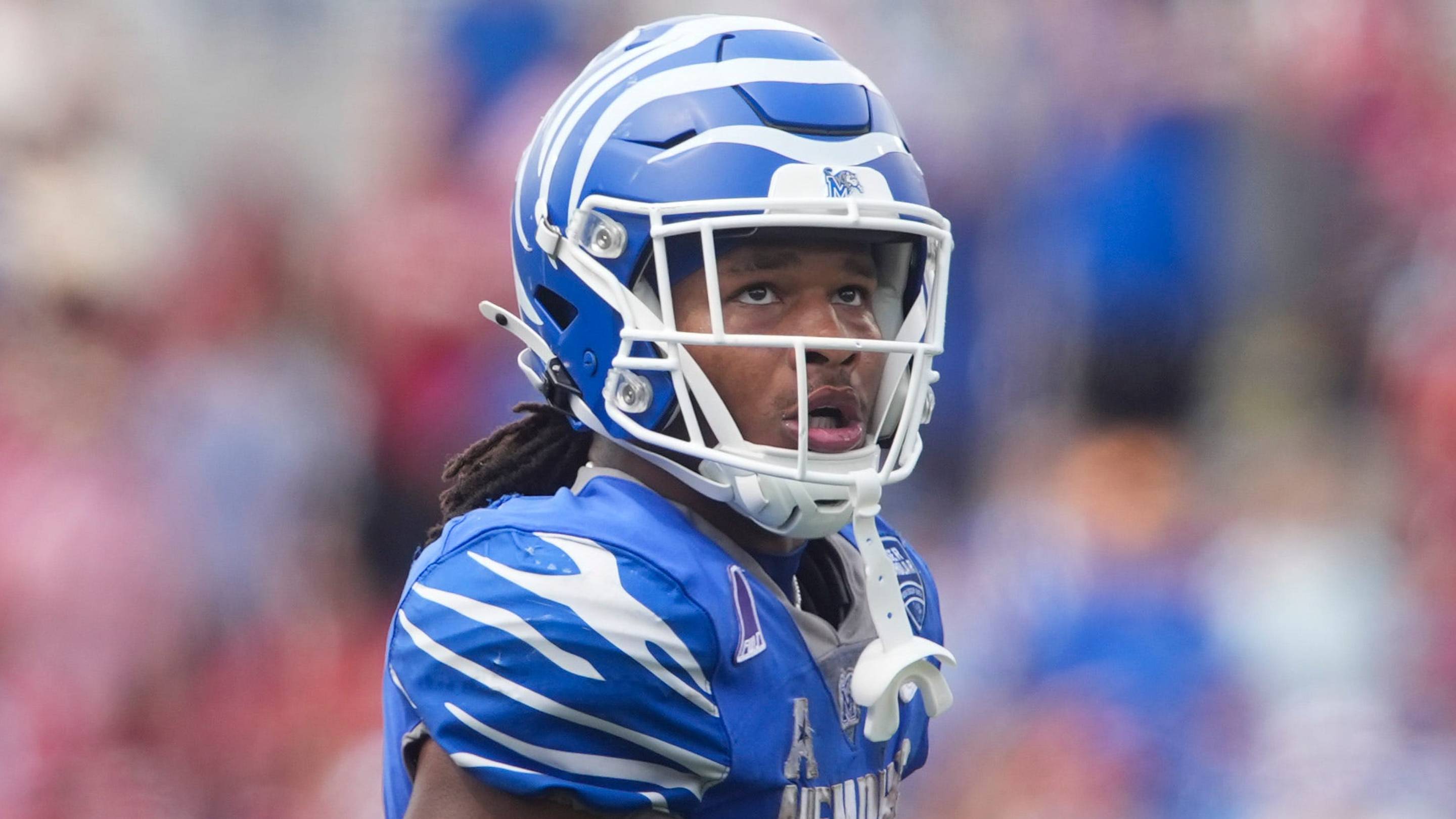 Johnson Excited To Have Polar Opposites Spearheading Arkansas' Backfield