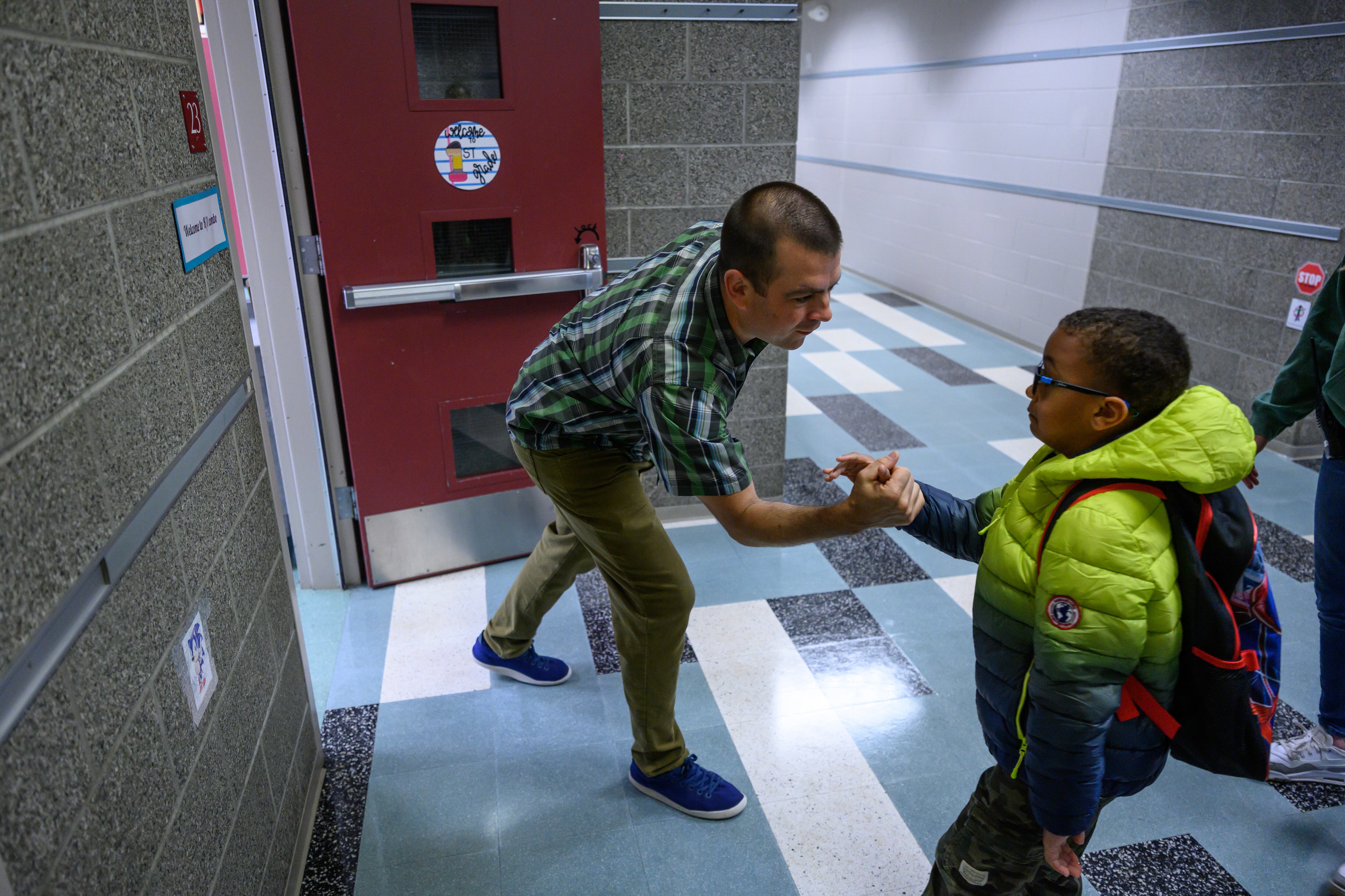 Anchorage schools welcome back most students in staggered first day of classes