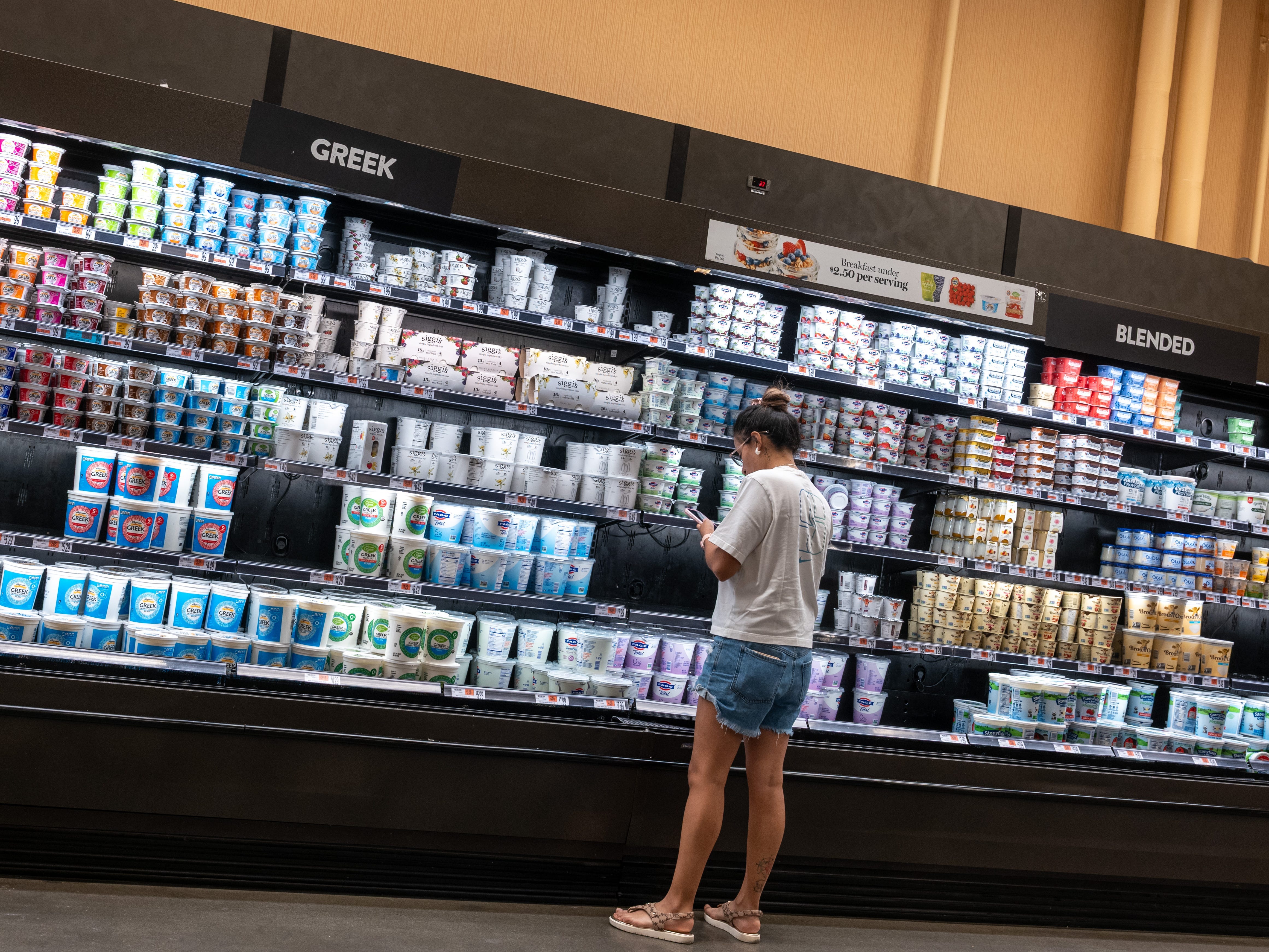 One big thing is dragging down Americans' vibes about the economy
