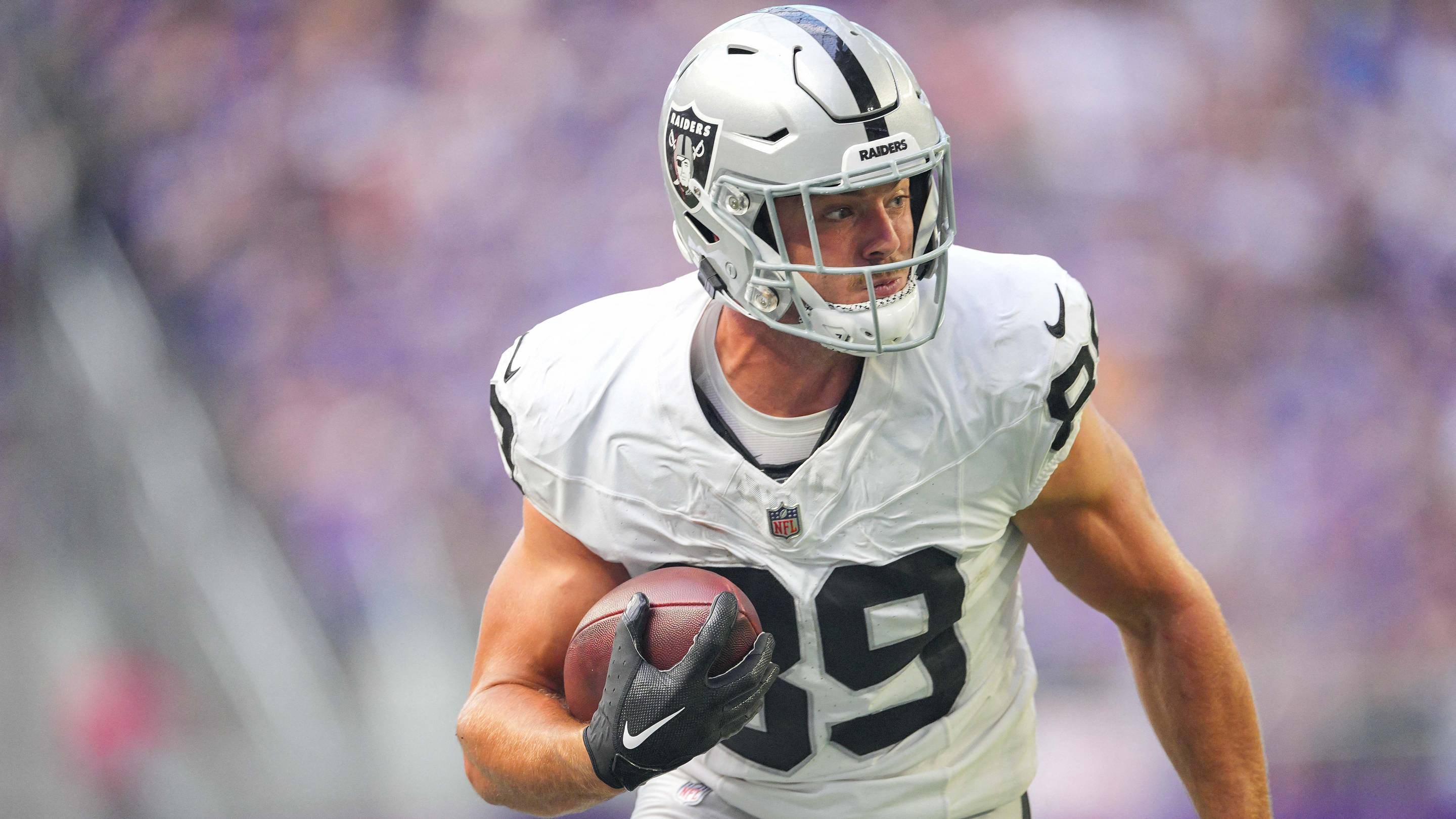 Brock Bowers Injury Update Could Ease Fantasy Football Concerns