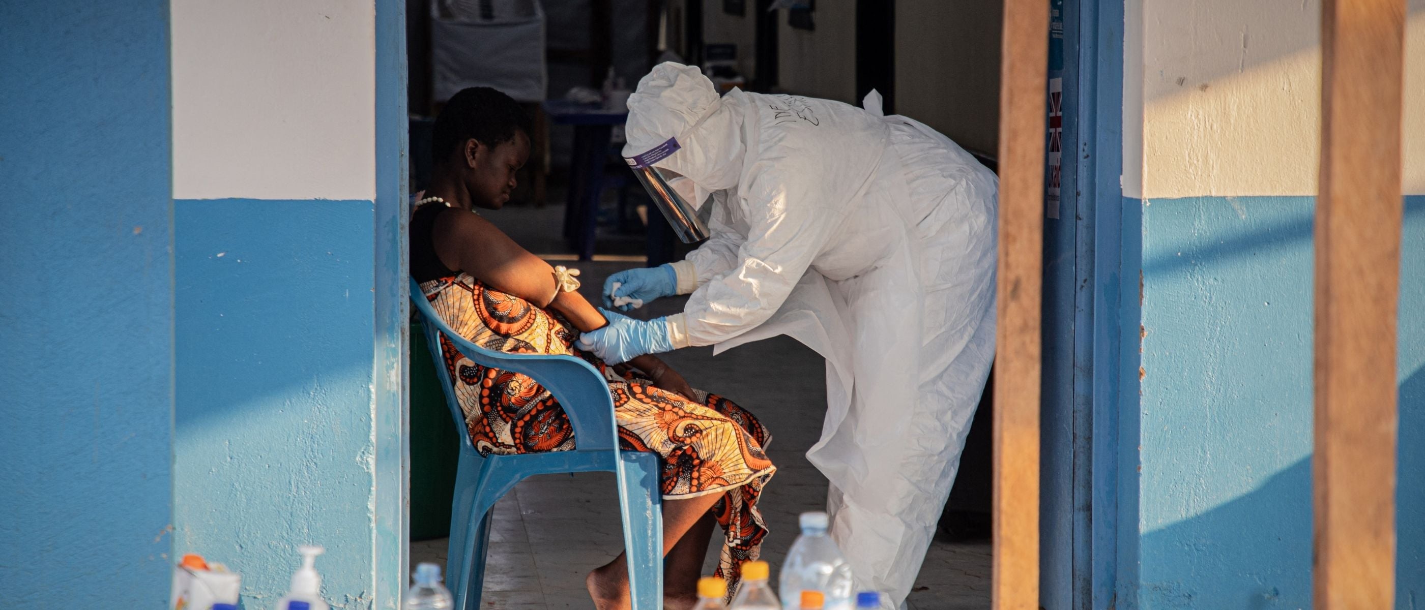 Ebola Outbreak Hits Record Setting Pace With Over 5,000 Cases And Nearly 2,500 Dead