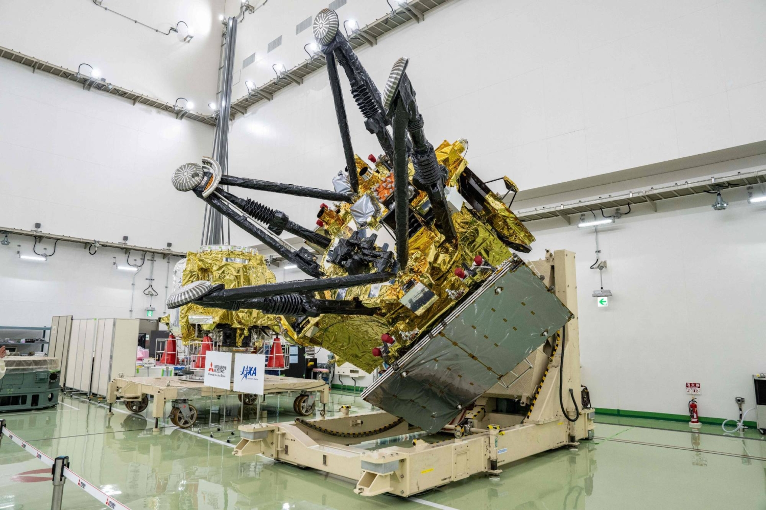 Japan to launch probe for Mars moons in October