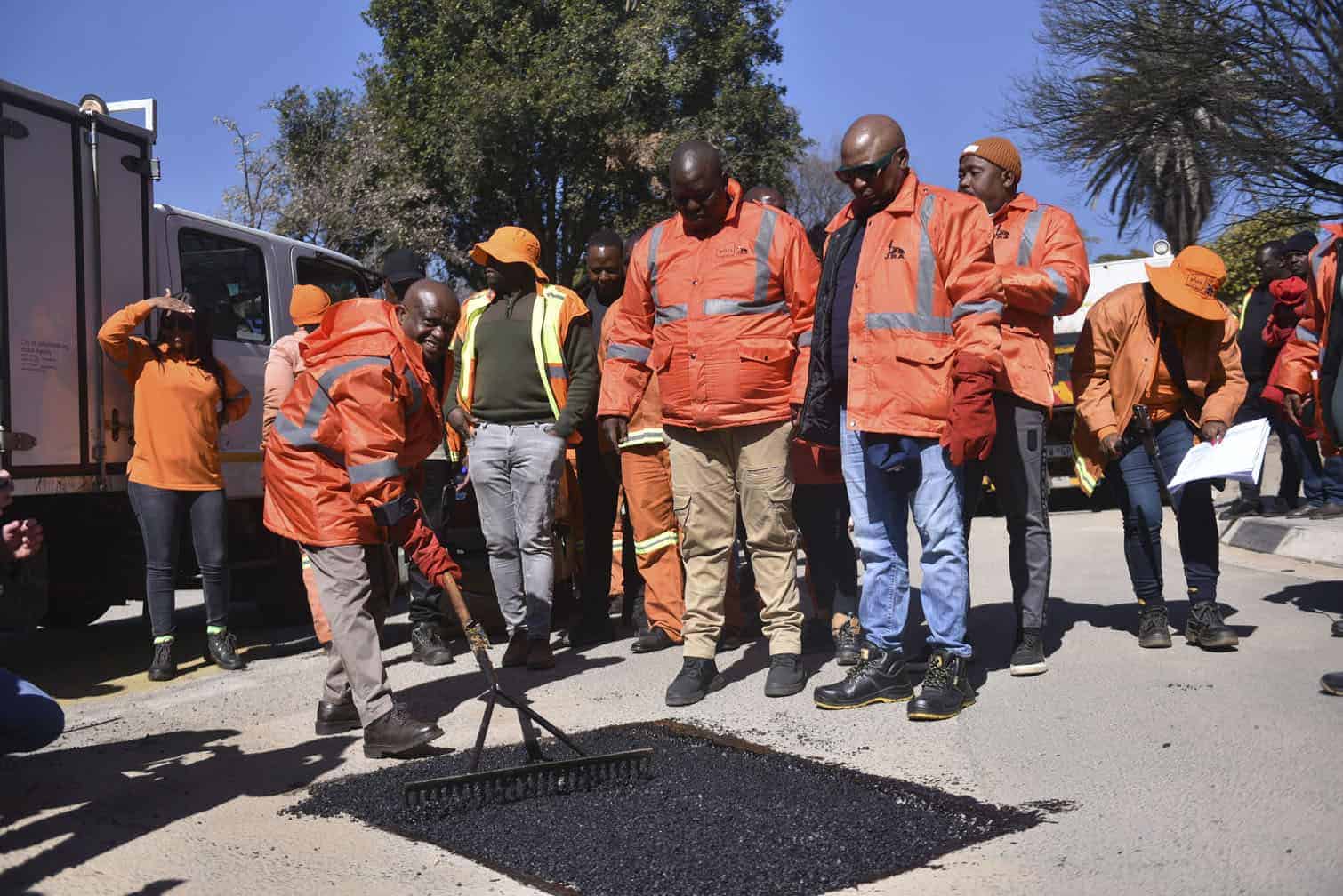 Living in Joburg: Paper shortages, phone lines down, and now your roads ‘can’t be fixed’