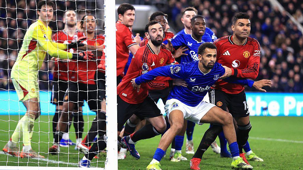 The Premier League's new plan to end corner chaos