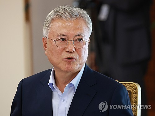Ex-President Moon to visit Mongolia next week for U.N. desertification conference