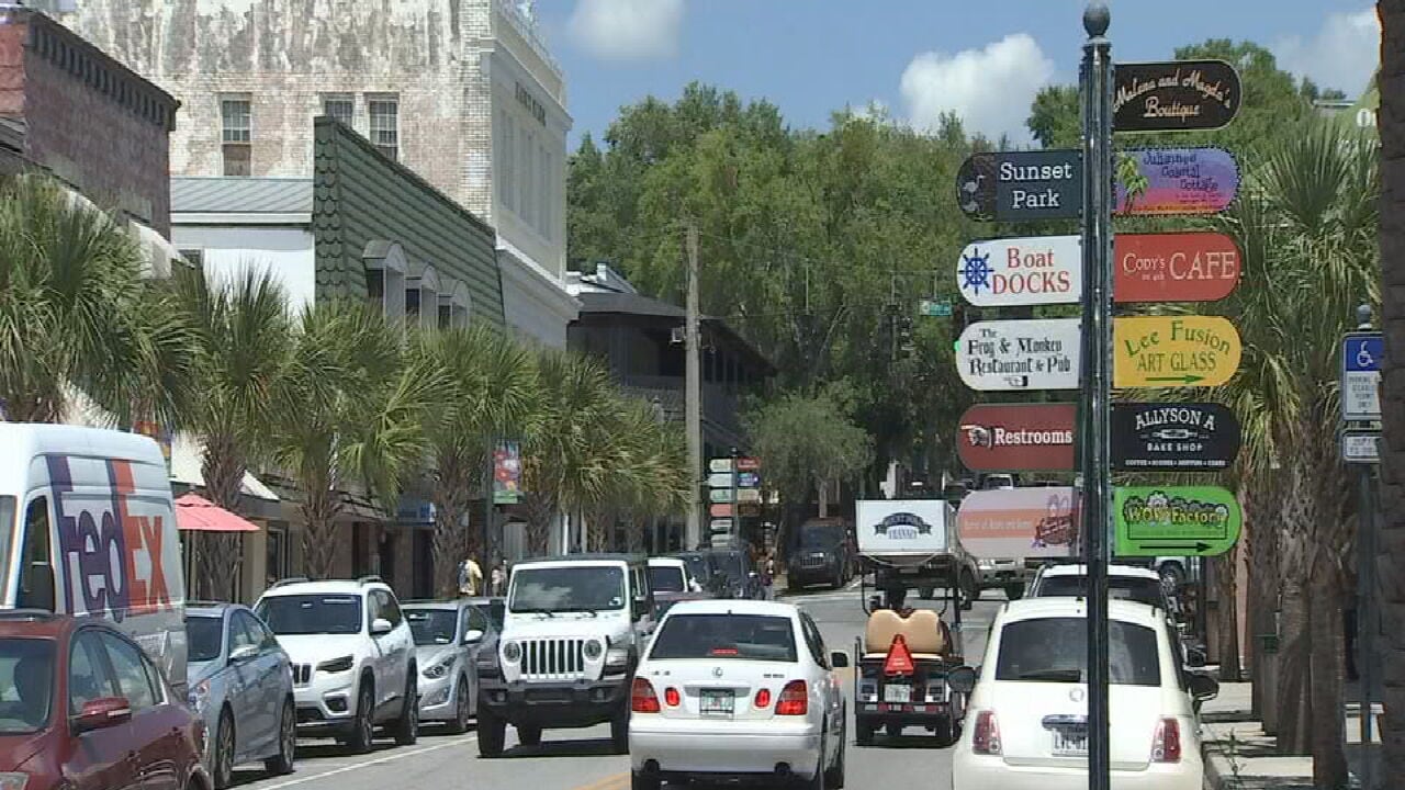 Three Mount Dora streets set to become one-way starting Sept. 1