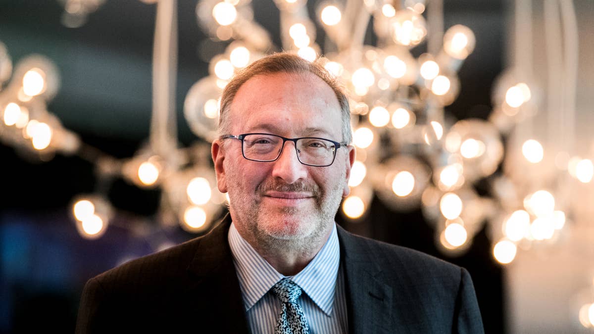 Billionaire investor makes Amazon his biggest stock bet
