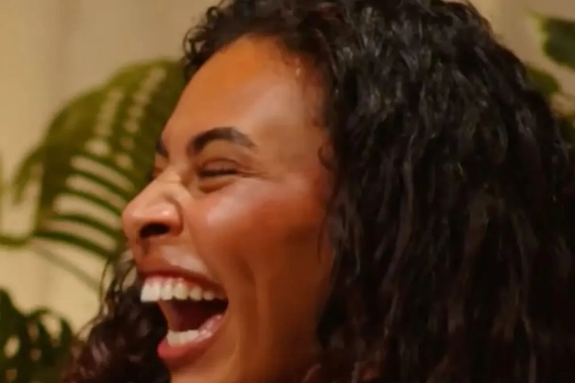 Love Island’s Sophie leaves Tom and Molly SCREAMING in horror as she makes cheeky confession about sex life with Josh