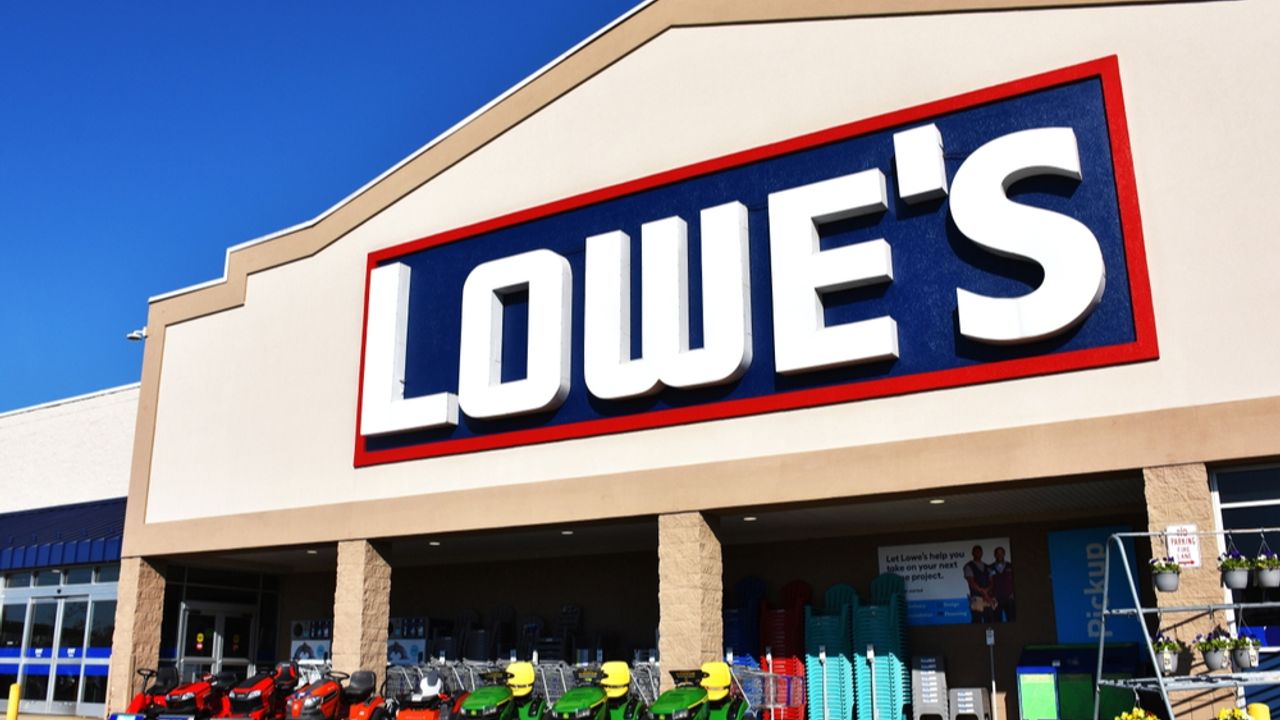 Lowe's cuts full-year profit and sales forecasts despite Q2 earnings beat