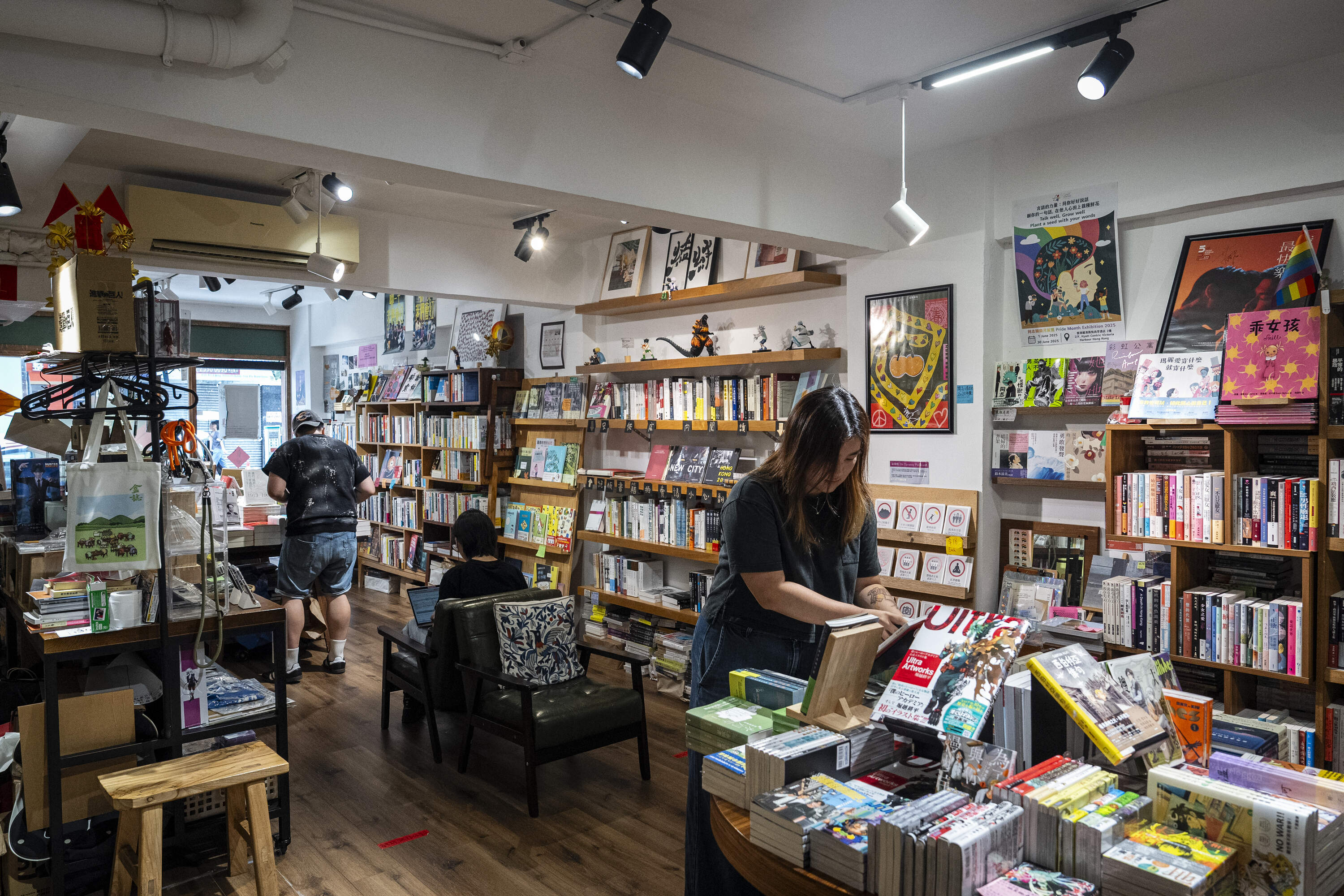 Hong Kong's independent bookstores are shutting down. The spirit of free expression persists
