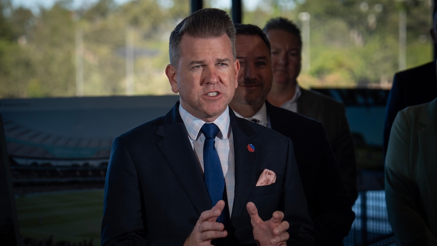 Jarrod Bleijie refuses review into Olympics contractor with alleged bikie links