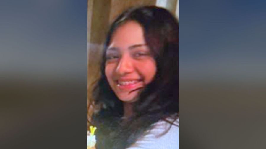 Loved ones search for missing 15-year-old Los Angeles County girl