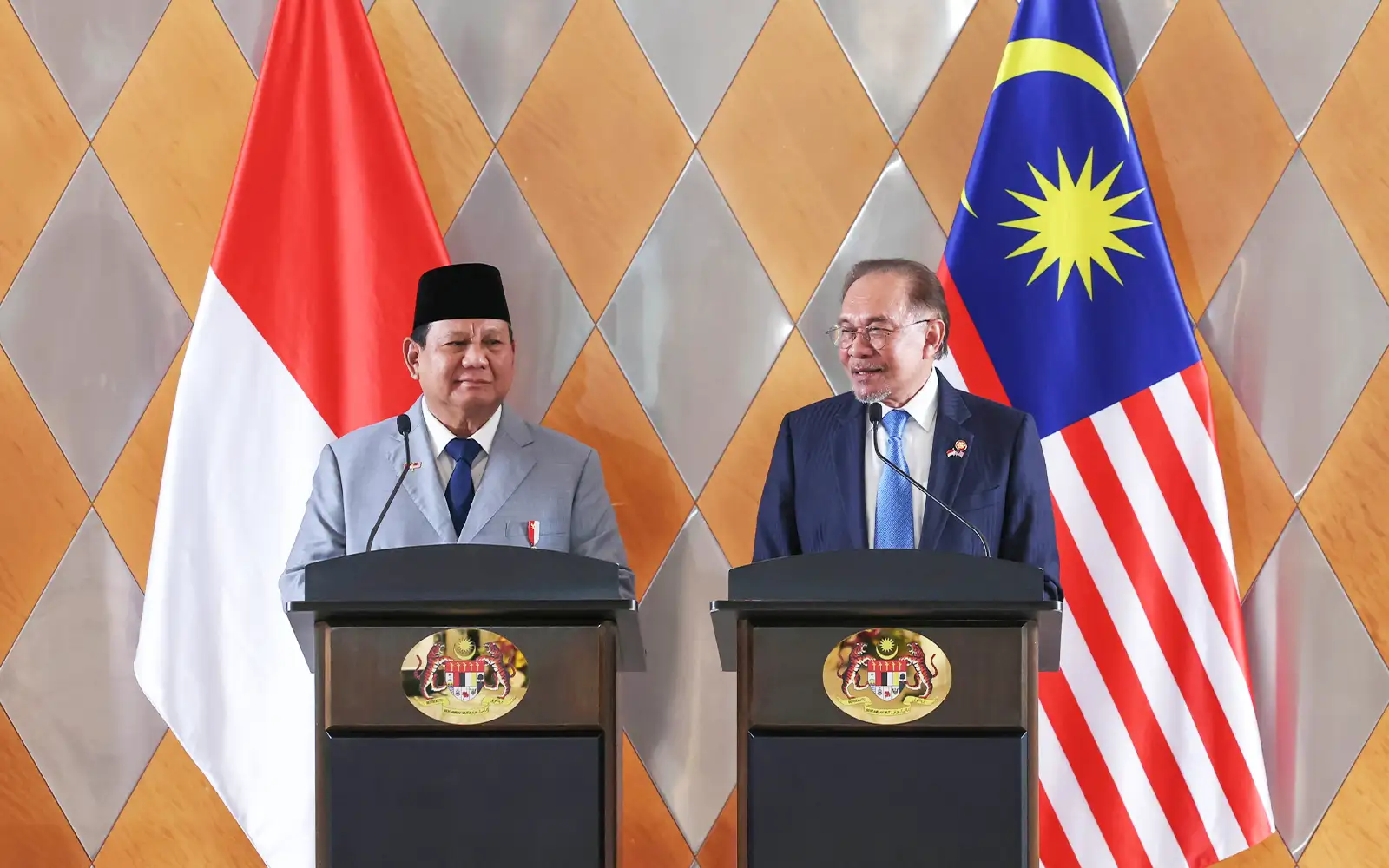 Anwar writes to Prabowo over Felda’s RM2bil Eagle High venture