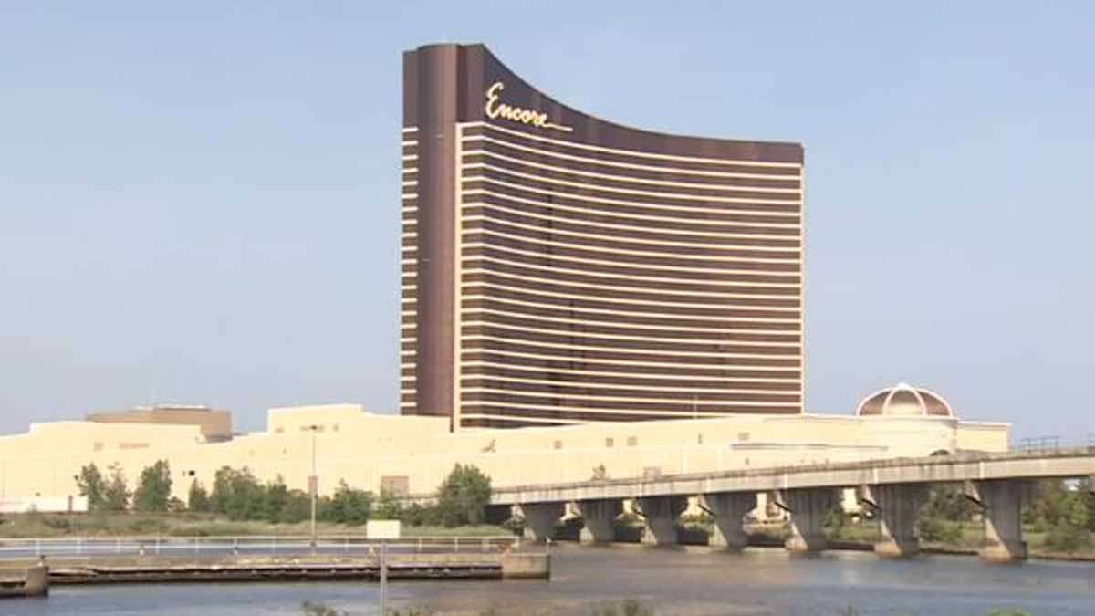 Encore Boston Harbor workers vote to authorize strike amid contract negotiations